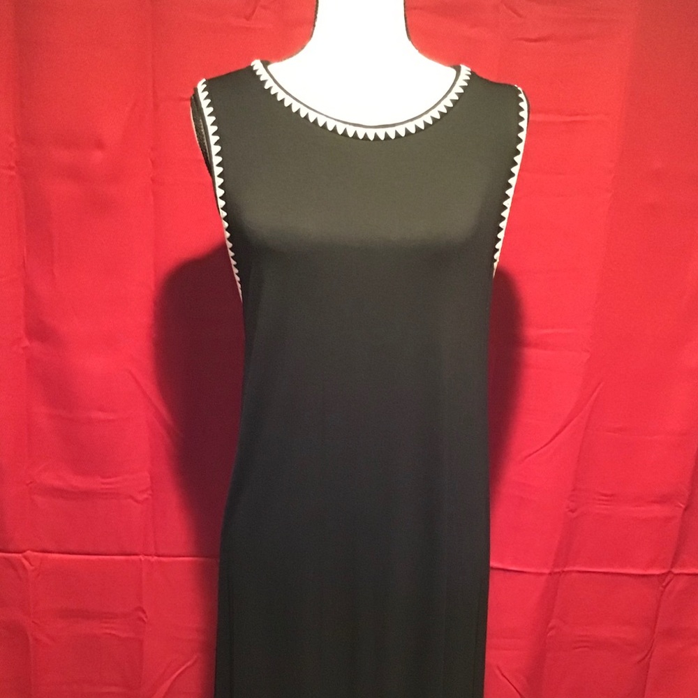 Vince Camuto black dress